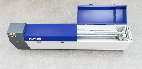 Ultrasonic bath from Hosokawa Alpine